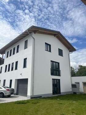 Foto - Haus zum Mieten in Geretsried 4.000,00 € 404 m²