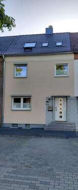 Foto - Haus zum Kaufen in Moers 340.000,00 € 107 m²