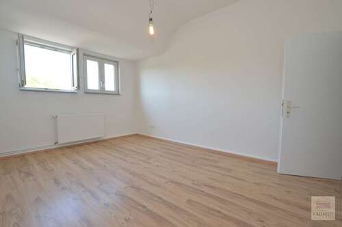 Foto - Wohnung zum Mieten in Düsseldorf 690,00 € 69 m²