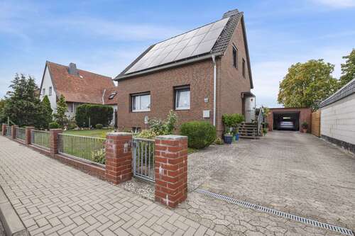 Foto - Haus zum Kaufen in Grasleben 350.000,00 € 184 m²