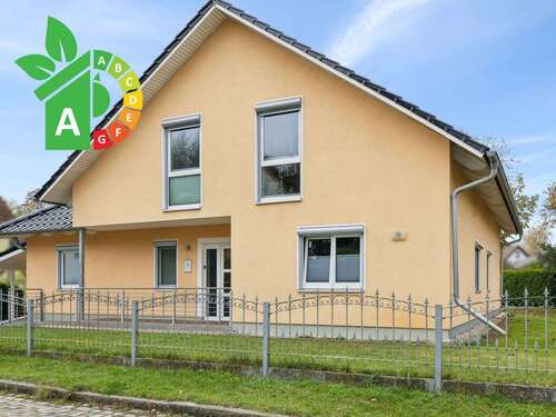 Foto - Haus zum Kaufen in Berlin 1.390.000,00 € 240 m²