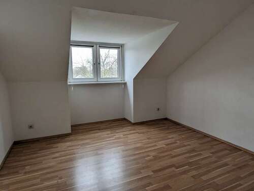 Foto - Wohnung zum Mieten in Duisburg 330,00 € 27.73 m²