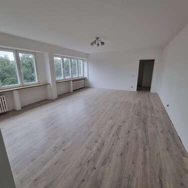 Foto - Wohnung zum Mieten in Krefeld 1.090,00 € 107 m²