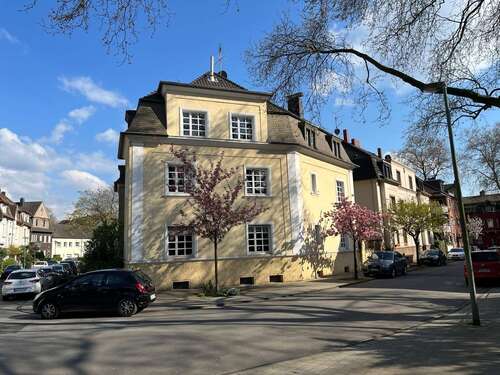 Foto - Wohnung zum Mieten in Duisburg-Alt Hamborn 750,00 € 100 m²