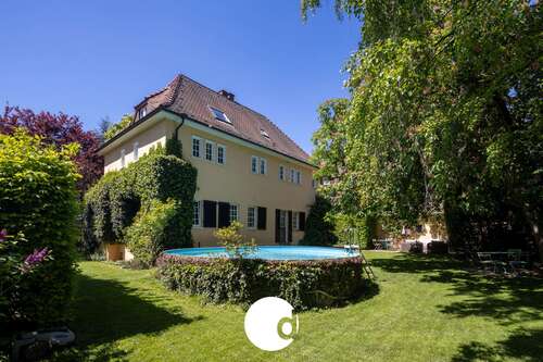 Foto - Haus zum Kaufen in Stuttgart 2.850.000,00 € 225 m²