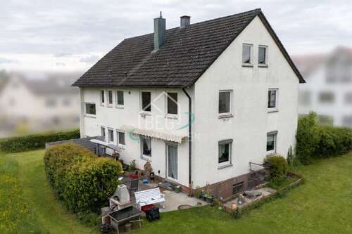 Foto - Haus zum Kaufen in Durlangen 320.000,00 € 190.46 m²