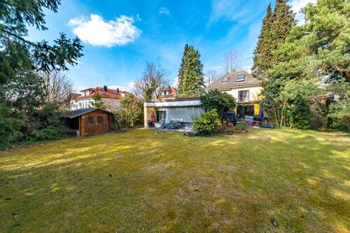 Foto - Haus zum Kaufen in Haar 1.950.000,00 € 213.57 m²