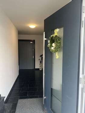 Foto - Wohnung zum Mieten in Lage 1.050,00 € 92 m²