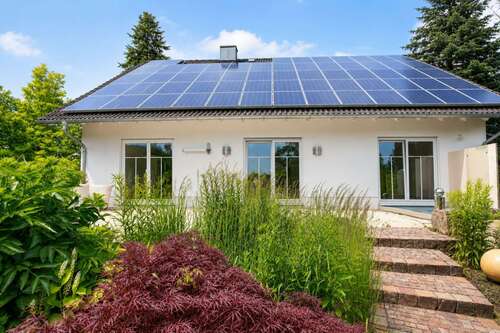 Foto - Haus zum Kaufen in Nauheim 925.000,00 € 227.27 m²
