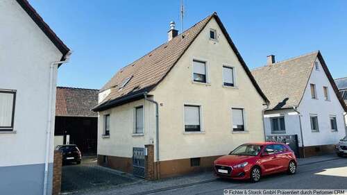 Foto - Haus zum Kaufen in Stutensee 335.000,00 € 119.18 m²