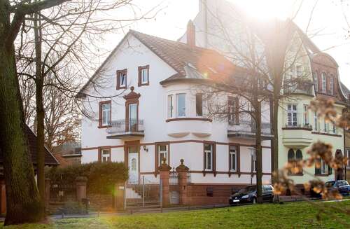 Foto - Haus zum Kaufen in Kaiserslautern 790.000,00 € 239.2 m²