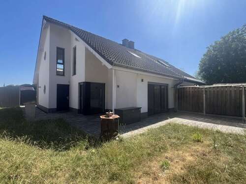 Foto - Haus zum Mieten in Xanten-Wardt 1.490,00 € 100 m²