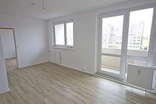 Foto - Wohnung zum Mieten in Halle (Saale) 384,00 € 51.2 m²