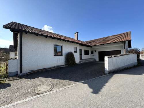 Foto - Haus zum Kaufen in Wörth a. d. Isar 645.000,00 € 225.31 m²