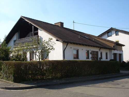 Foto - Haus zum Mieten in Mehlingen 1.960,00 € 230 m²