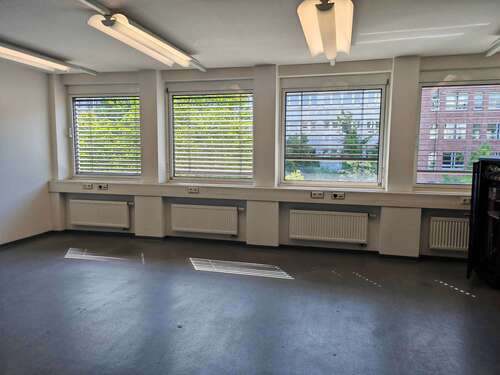 Foto - Büro in Frankfurt am Main - Gallusviertel 2.340,00 € 180 m²