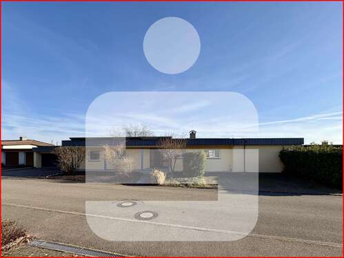 Foto - Haus zum Kaufen in Jestetten 725.000,00 € 360.07 m²