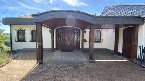 Foto - Haus zum Kaufen in Netphen Dreis-Tiefenbach 469.000,00 € 195 m²