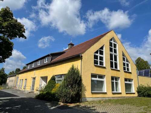 Foto - Haus zum Kaufen in Bischofswerda 140.000,00 € 478 m²