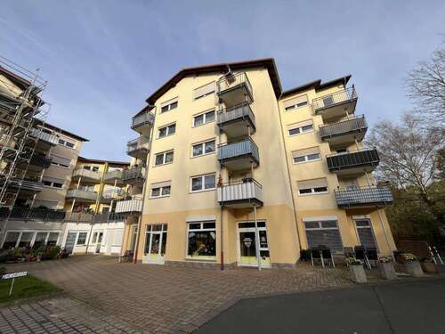 Foto - Wohnung zum Kaufen in Neustadt an der Orla 299.000,00 € 221.9 m²