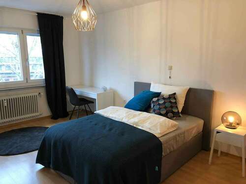 Foto - WG-Zimmer in Stuttgart 475,00 € 20 m²