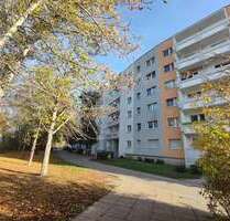 Wohnung zum Mieten in Halle (Saale) 256,00 € 41.19 m²