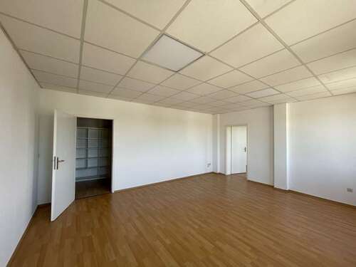 Foto - Büro in Oranienburg 799,00 € 69.04 m²