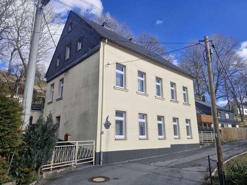 Foto - Haus zum Kaufen in Thum 95.000,00 € 220 m²
