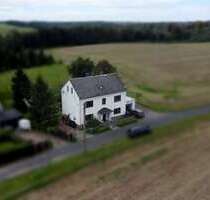 Haus zum Kaufen in Kriebstein Höfchen 168.000,00 € 140 m² - Kriebstein / Höfchen