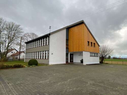 Foto - Büro in Nersingen-Straß 419.000,00 € 227 m²