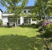 Haus zum Kaufen in Hennef-Zentrum 795.000,00 € 221 m²