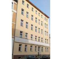 Wohnung zum Mieten in HalleS. 548,00 € 73.07 m² - Halle/S.