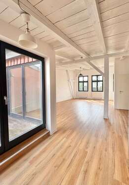 Foto - Wohnung zum Mieten in Magdeburg 819,00 € 85 m²