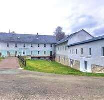 Haus zum Kaufen in Schleiz 295.000,00 € 393 m²
