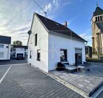 Haus zum Kaufen in Brohl-Lützing 299.500,00 € 112 m²