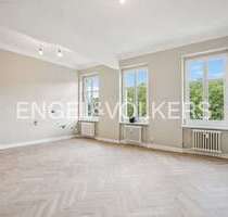 Wohnung zum Kaufen in Berlin-Charlottenburg-Wilmersdorf 880.000,00 € 135.69 m²