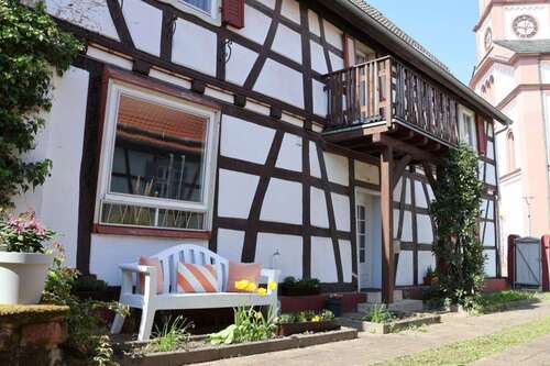 Foto - Haus zum Kaufen in Neupotz 379.000,00 € 280 m²