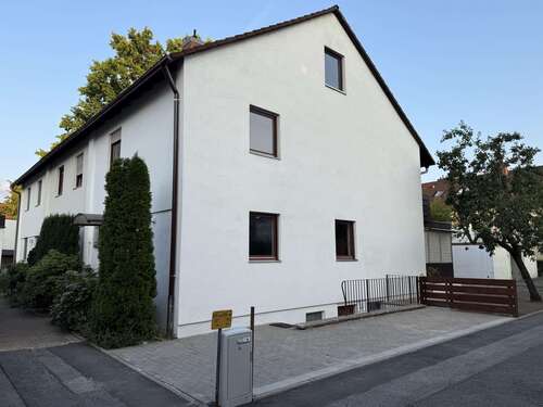 Foto - Haus zum Kaufen in Schwabach 567.000,00 € 141 m²