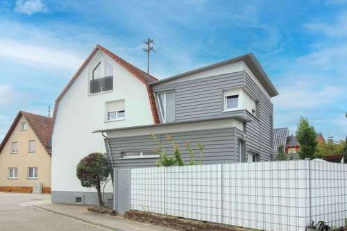 Foto - Haus zum Kaufen in Graben-Neudorf 519.000,00 € 185.14 m²