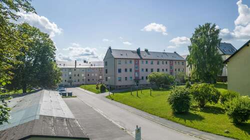 Foto - Wohnung zum Mieten in HirschbergSaale in Thüringen 362,80 € 50.4 m²