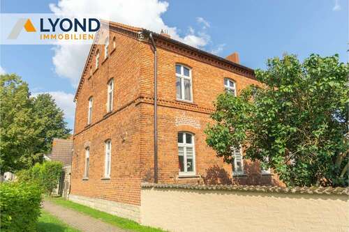 Foto - Haus zum Kaufen in Heteborn 199.000,00 € 310.1 m²