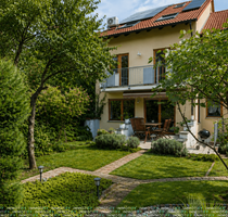 Haus zum Kaufen in Karlsruhe 1.300.000,00 € 299 m²