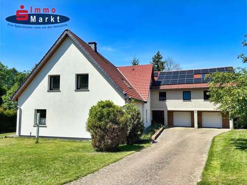 Foto - Haus zum Kaufen in Hille 375.000,00 € 330 m²