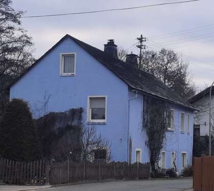 Foto - Haus zum Kaufen in Baiergrün 98.900,00 € 137 m²