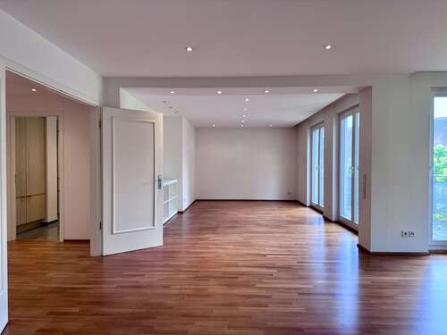 Foto - Wohnung zum Mieten in Kronberg 2.385,00 € 159 m²