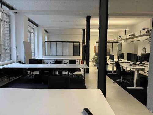 Foto - Büro in Köln 250,00 € 4 m² - 250,00&nbsp;EUR Kaltmiete, ca.&nbsp; 4,00&nbsp;m&sup2;