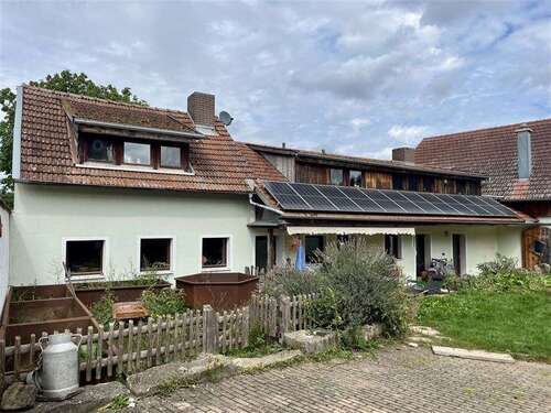Foto - Haus zum Kaufen in Pfeffenhausen 700.000,00 € 400 m²