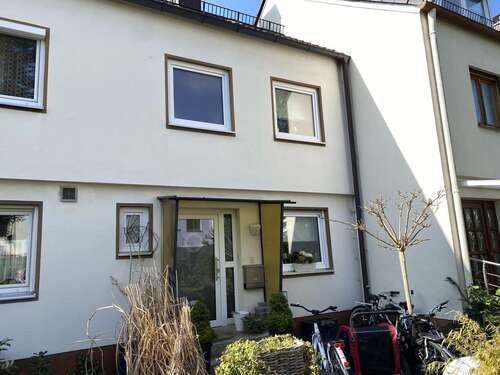 Foto - Haus zum Kaufen in Gröbenzell 649.000,00 € 110 m²