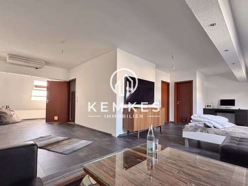 Foto - Wohnung zum Kaufen in Mülheim 230.000,00 € 107.92 m²