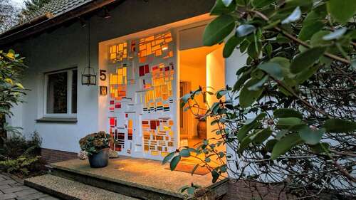 Foto - Haus zum Kaufen in Velbert 584.000,00 € 390 m²